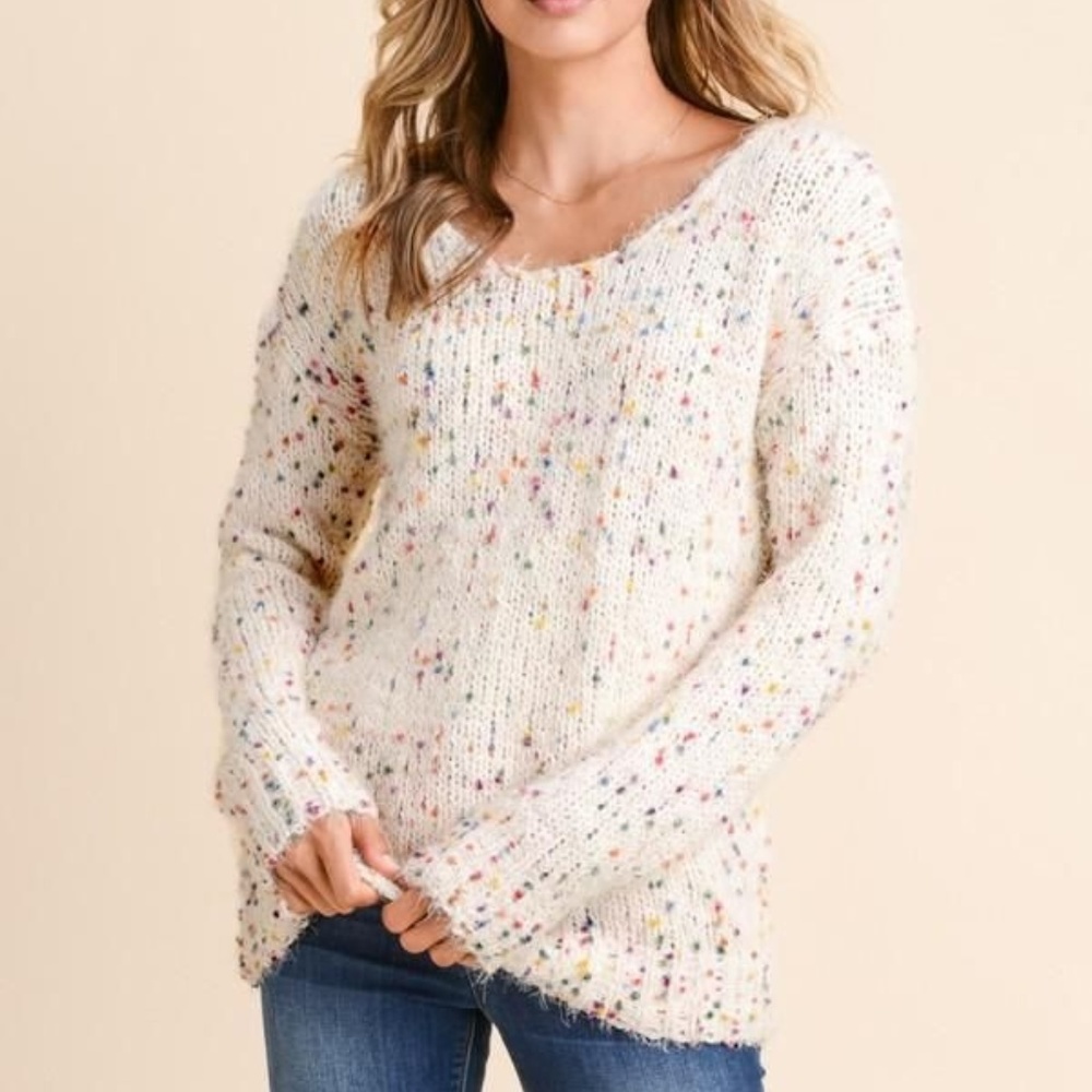 NWOT Confetti Dot v-neck sweater, Medium